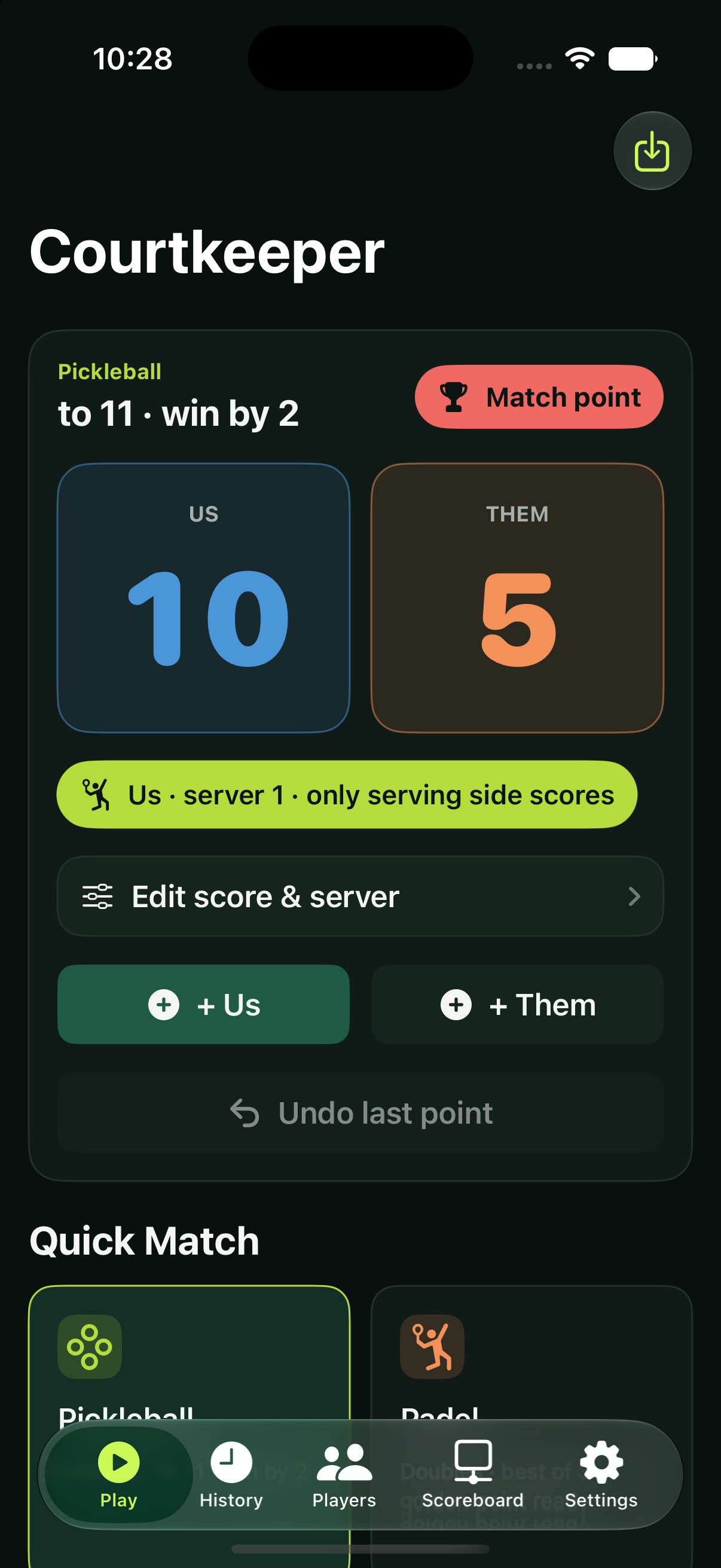 CourtKeeper live match screen on iPhone